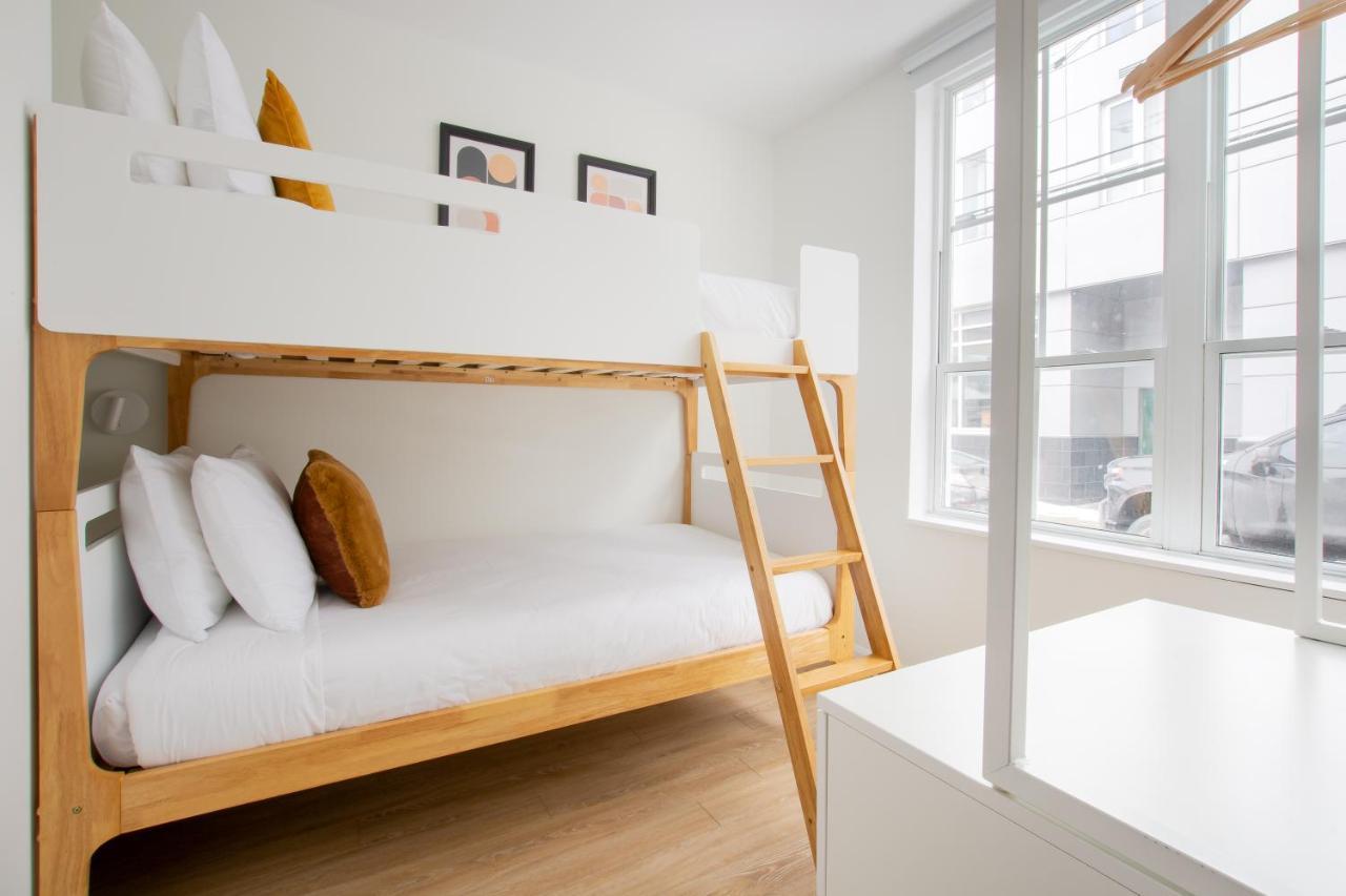 Appart Hotel Le Saint-Anselme Квебек Екстериор снимка